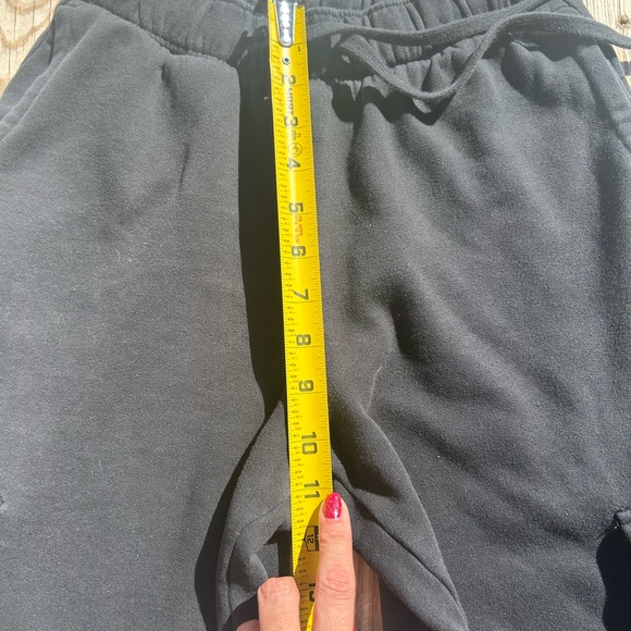 Gilly Hicks Black cotton cargo sweatpants with elastic waistband Size Small Flaw - Picture 11 of 16